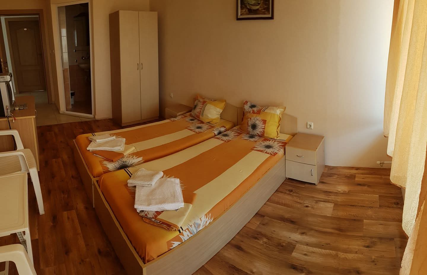 Тройна стая в семеен хотел „Брилянтин“